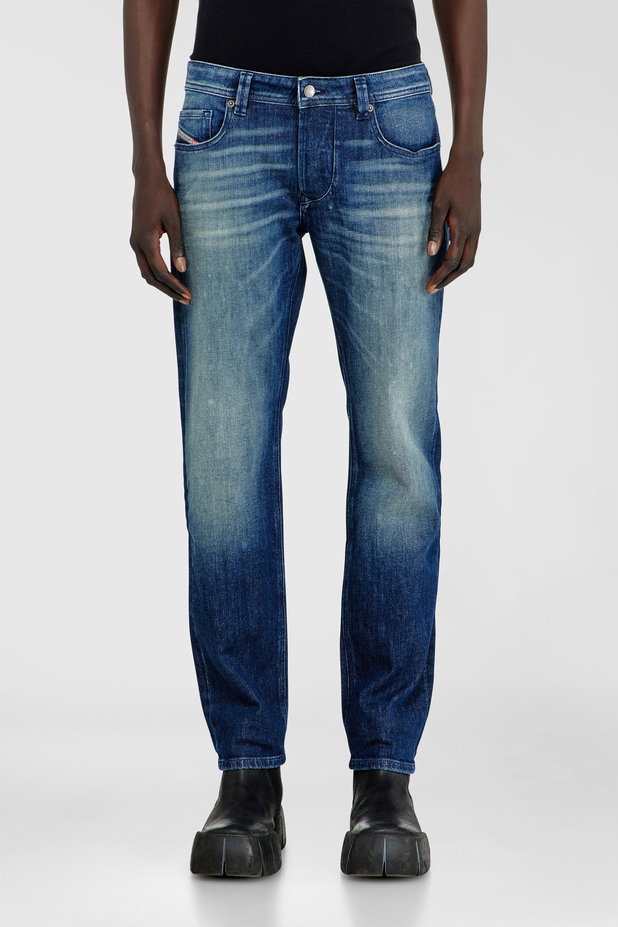 Diesel - Man's Regular Jeans 1986 Larkee-Beex 0KBBR, Dark Blue - 4