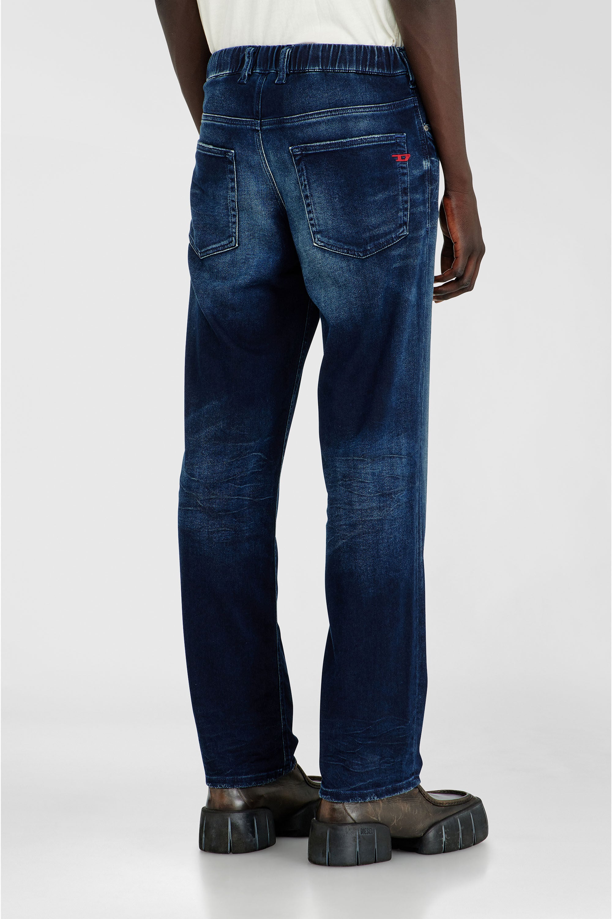 Diesel - Man's Regular 2090 D-Veekley Joggjeans&reg; 09P93, Dark Blue - 3