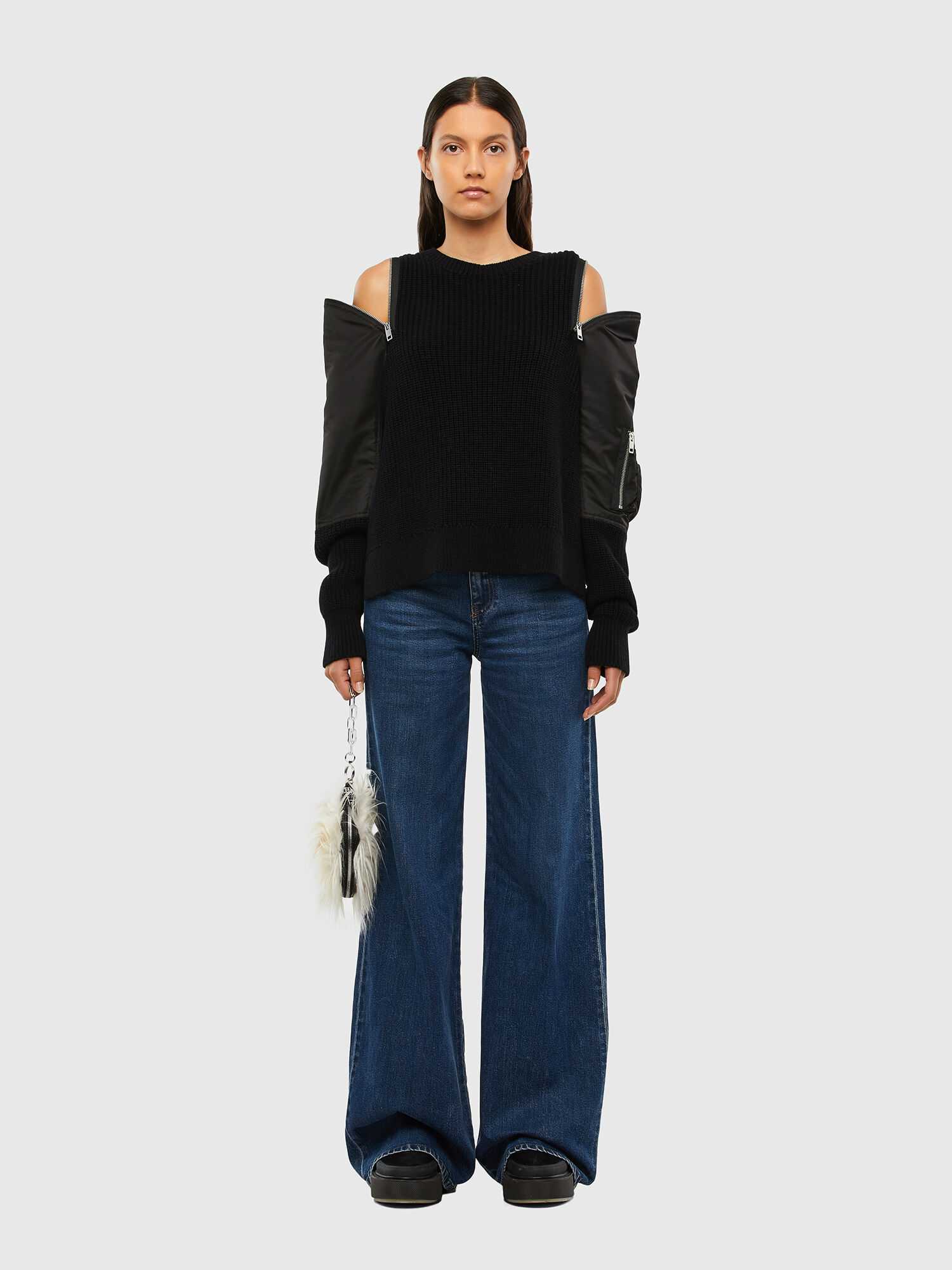 D-Akemi 009KE Woman: Bootcut and Flare