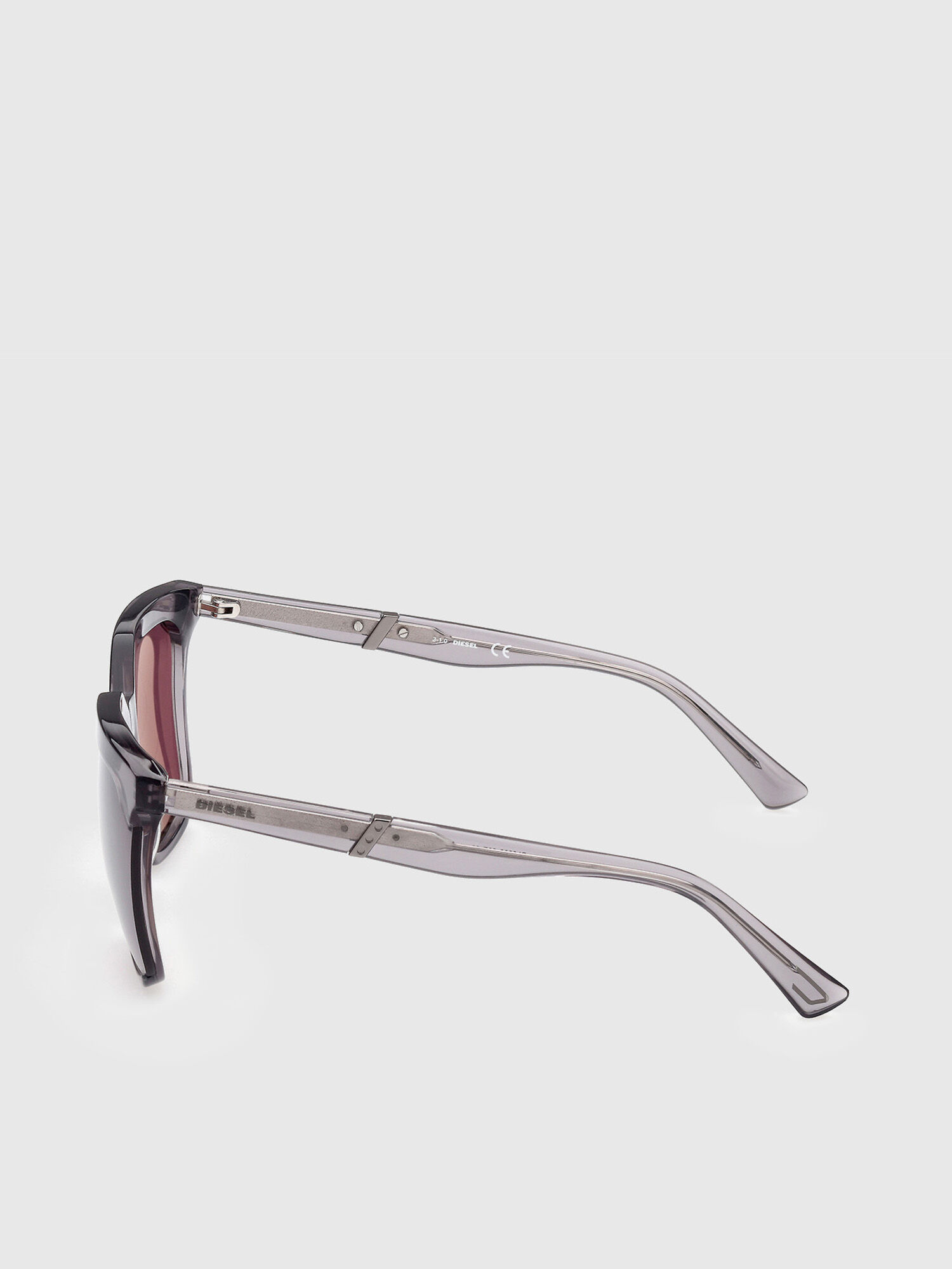 Diesel - DL0338, Woman's Squared Sunglasses with oversize volumes in Violet - 3