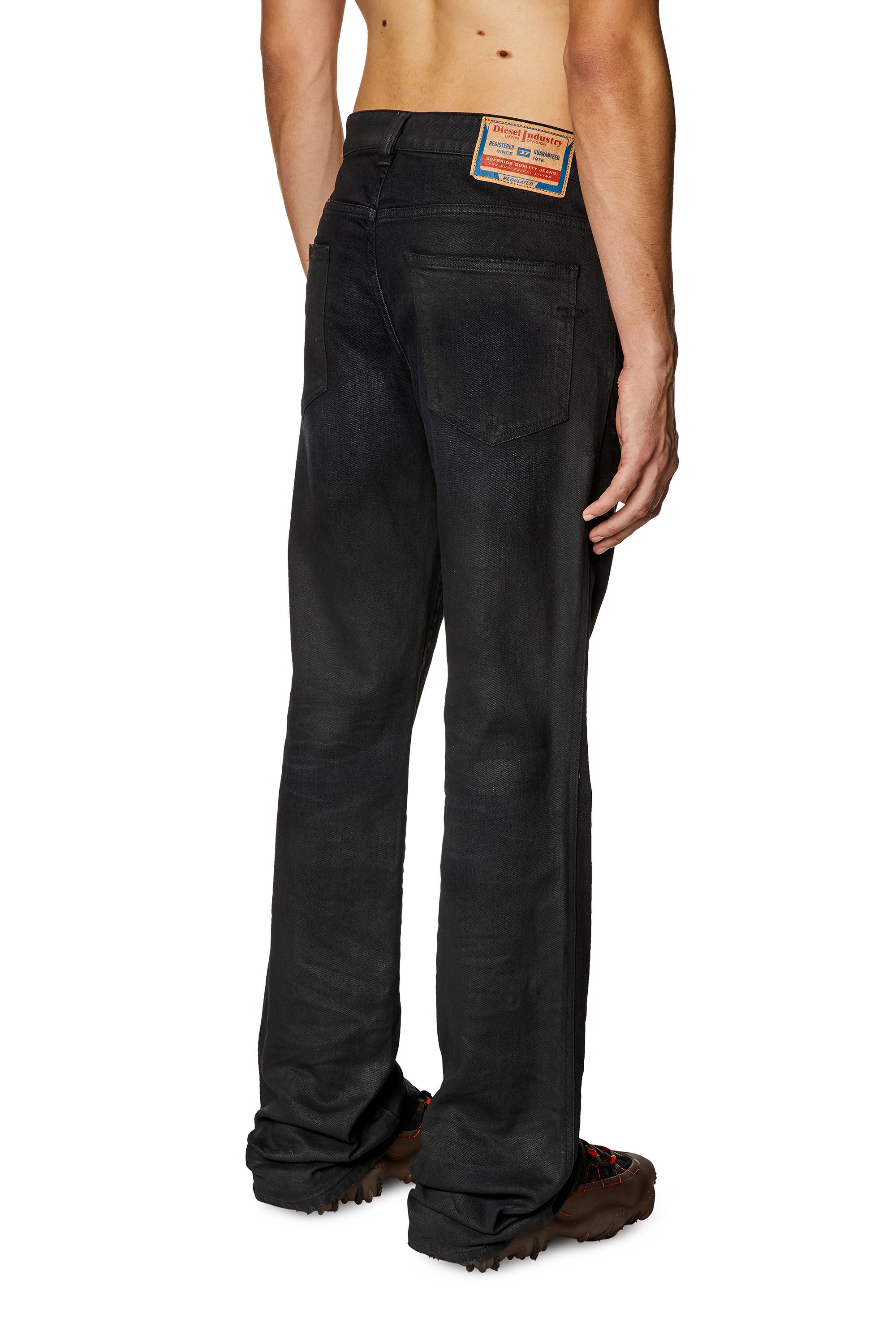 Men s Bootcut Skater Jeans 1998 D Buck Black Diesel