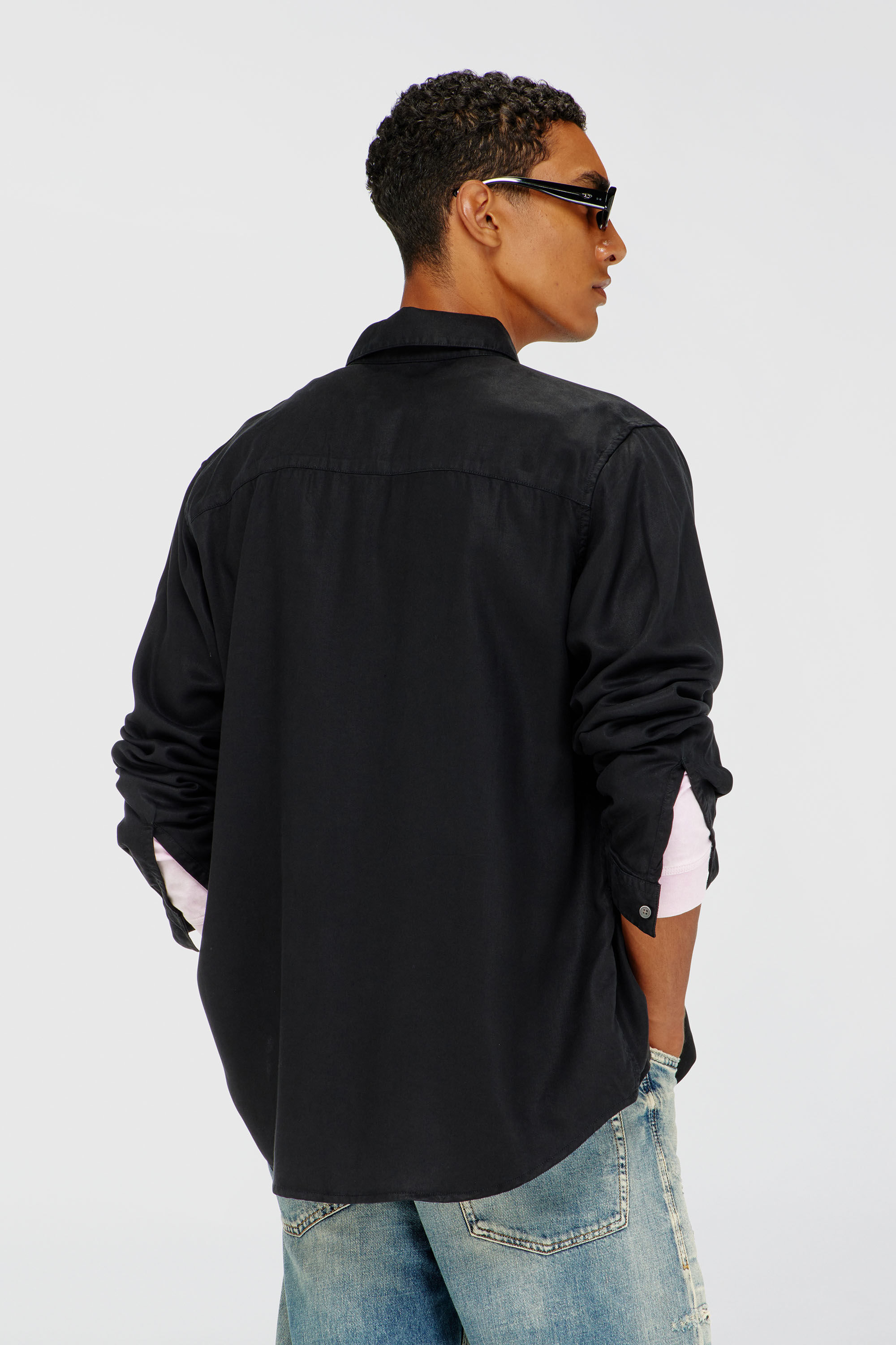 Diesel - S-SIMPLY-C, Man's Fluid shirt with logo embroidery in Black - 4