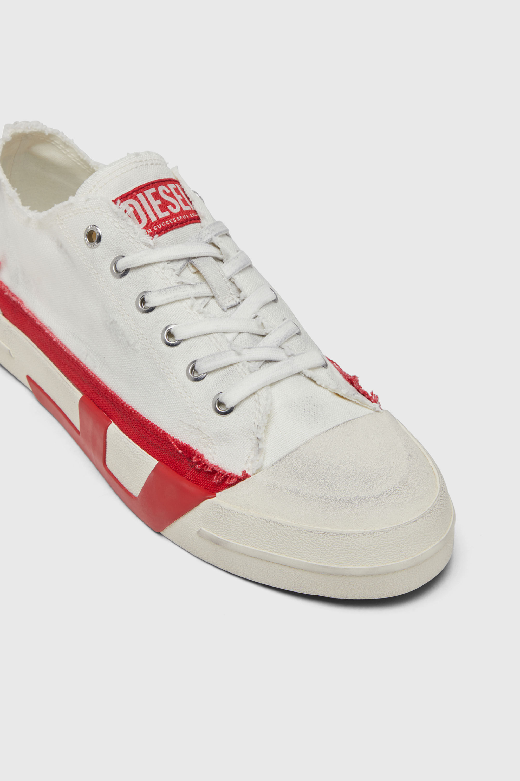 Diesel - S-D-VERSE LOW II, Man's S-D-Verse-Dirty-effect canvas sneakers in White/Red - 6