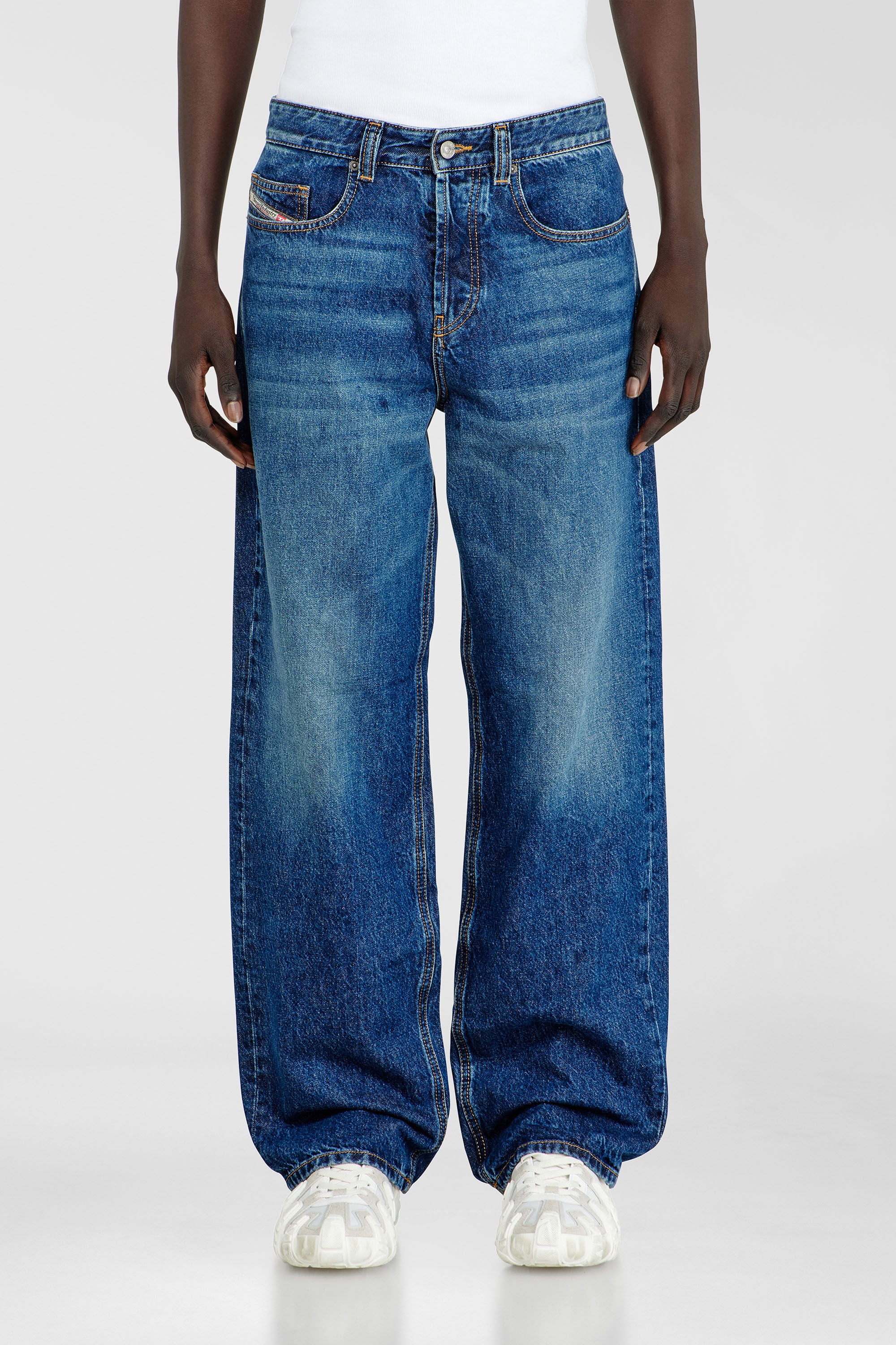 Diesel - Man's Relaxed Jeans 2001 D-Macro 09I27, Medium blue - 3