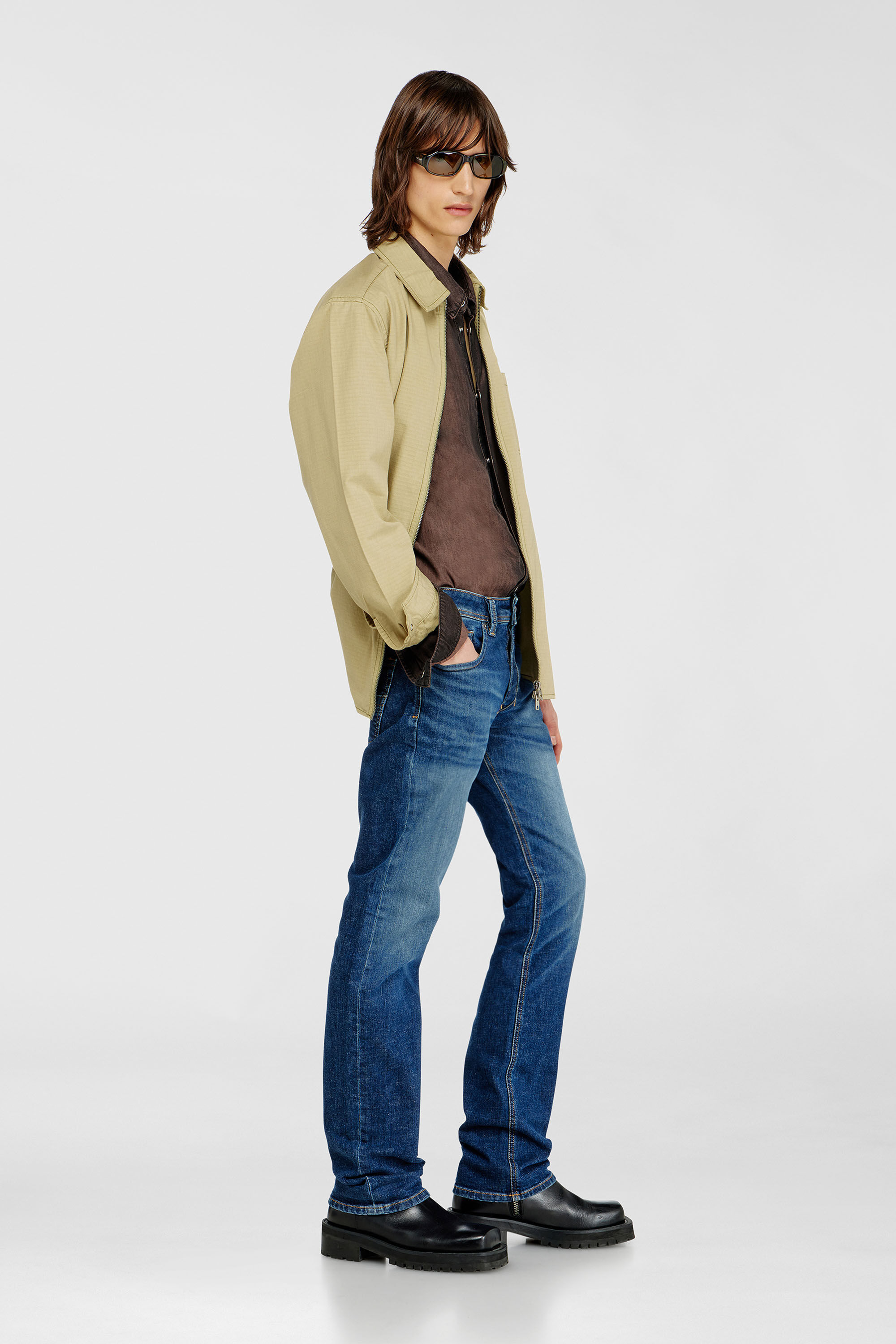 Men's Regular Jeans | Low Waist 1985 LarkeeDark Blue | Diesel HU