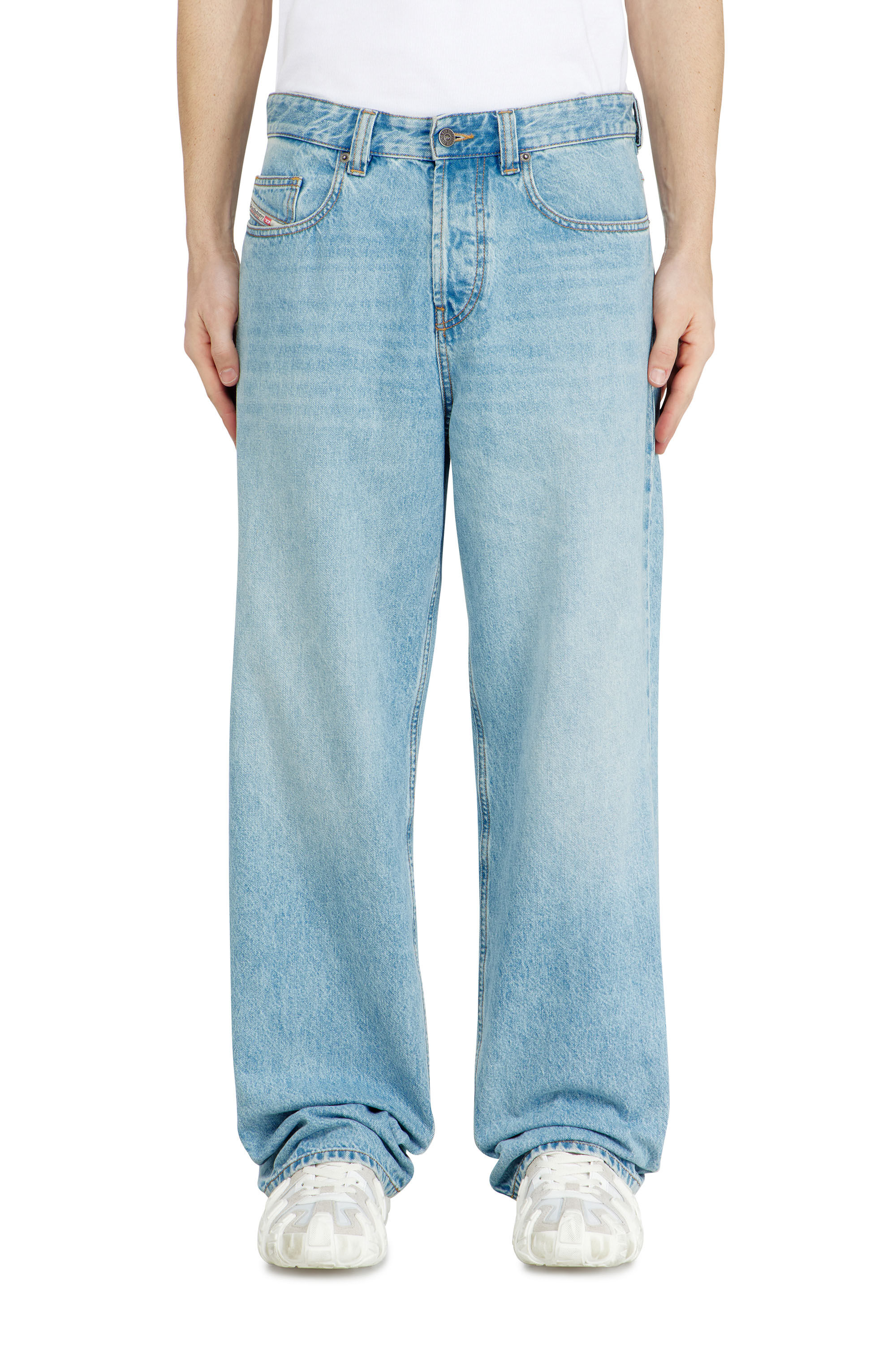Men's Relaxed Jeans | Light Blue | Diesel 2001 D-Macro Men's Relaxed Jeans | Light Blue | Diesel 2001 D-Macro