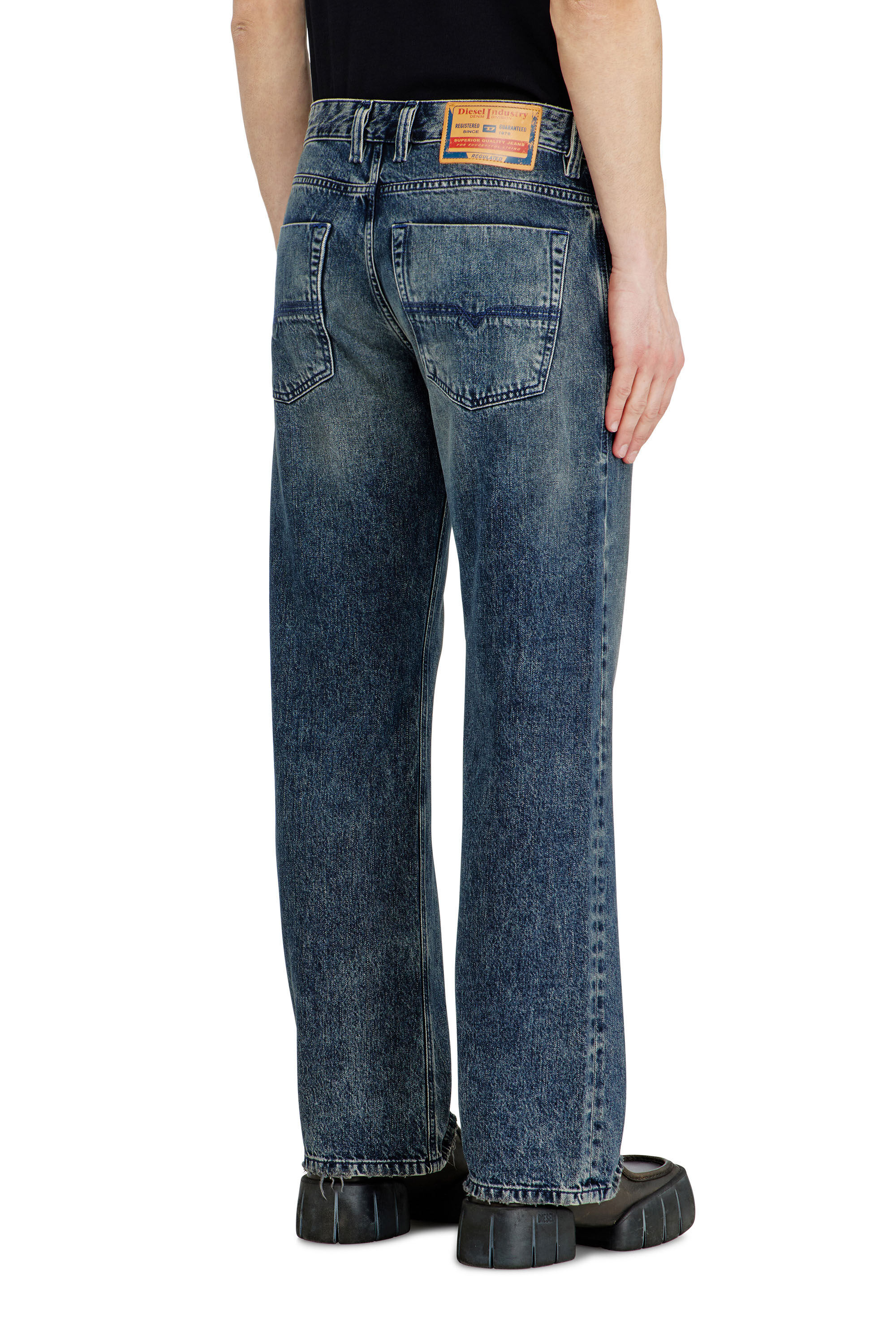 Men's Relaxed Jeans | Dark Blue | Diesel 1980 D-Eeper