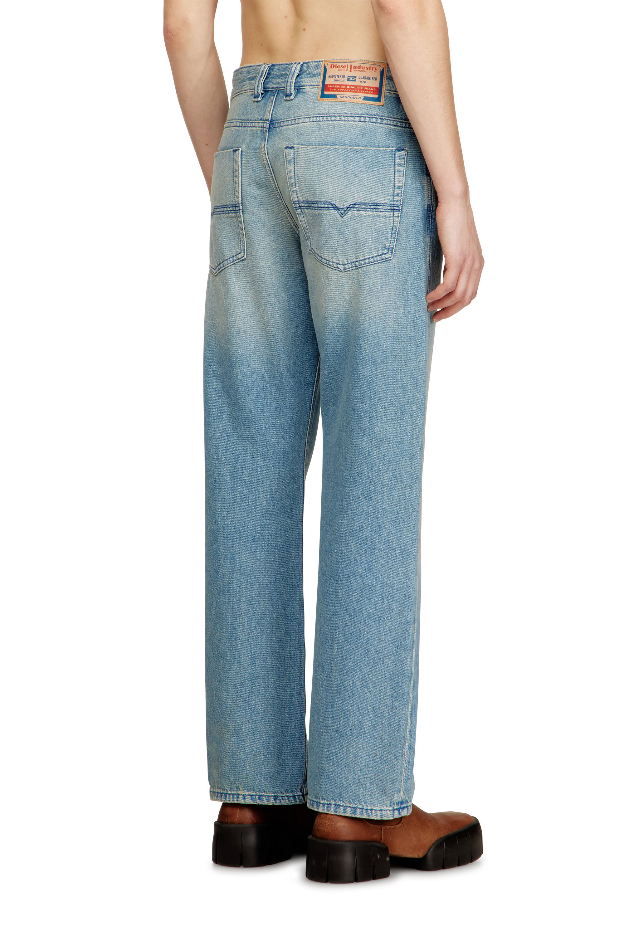Bubu④ J726 Men's Relaxed Jeans | Light Blue | Diesel 1980 D-Eeper