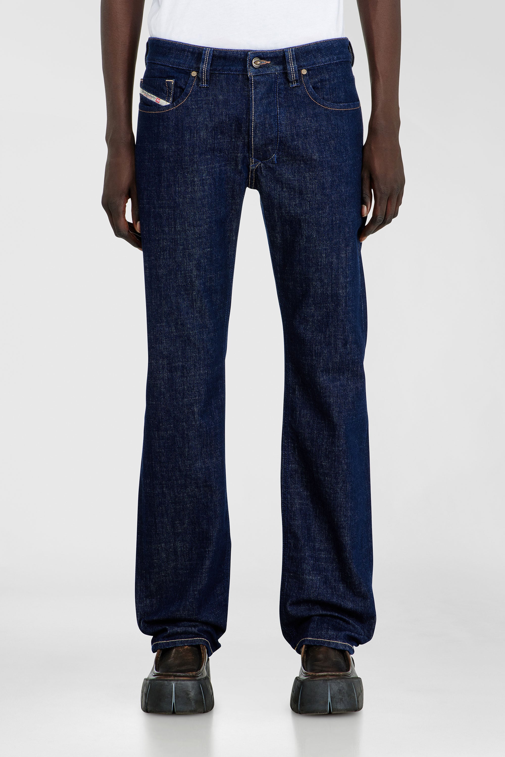 Diesel - Man's Regular Jeans 1985 Larkee 007EQ, Dark Blue - 4