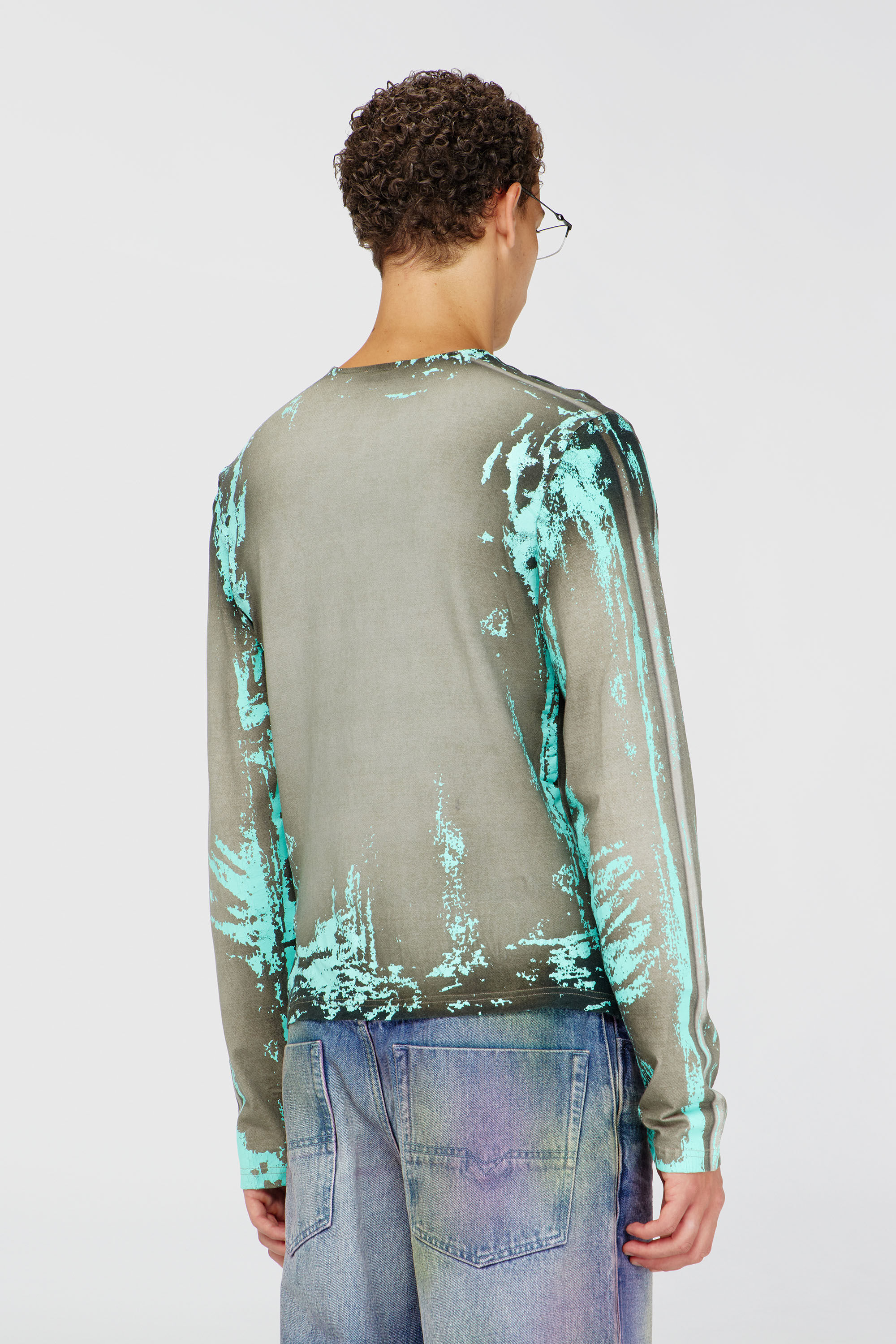 Diesel - T-FYNO-ML, Man's Grandad T-shirt in cracked leather-effect jersey in Grey/Blue - 4