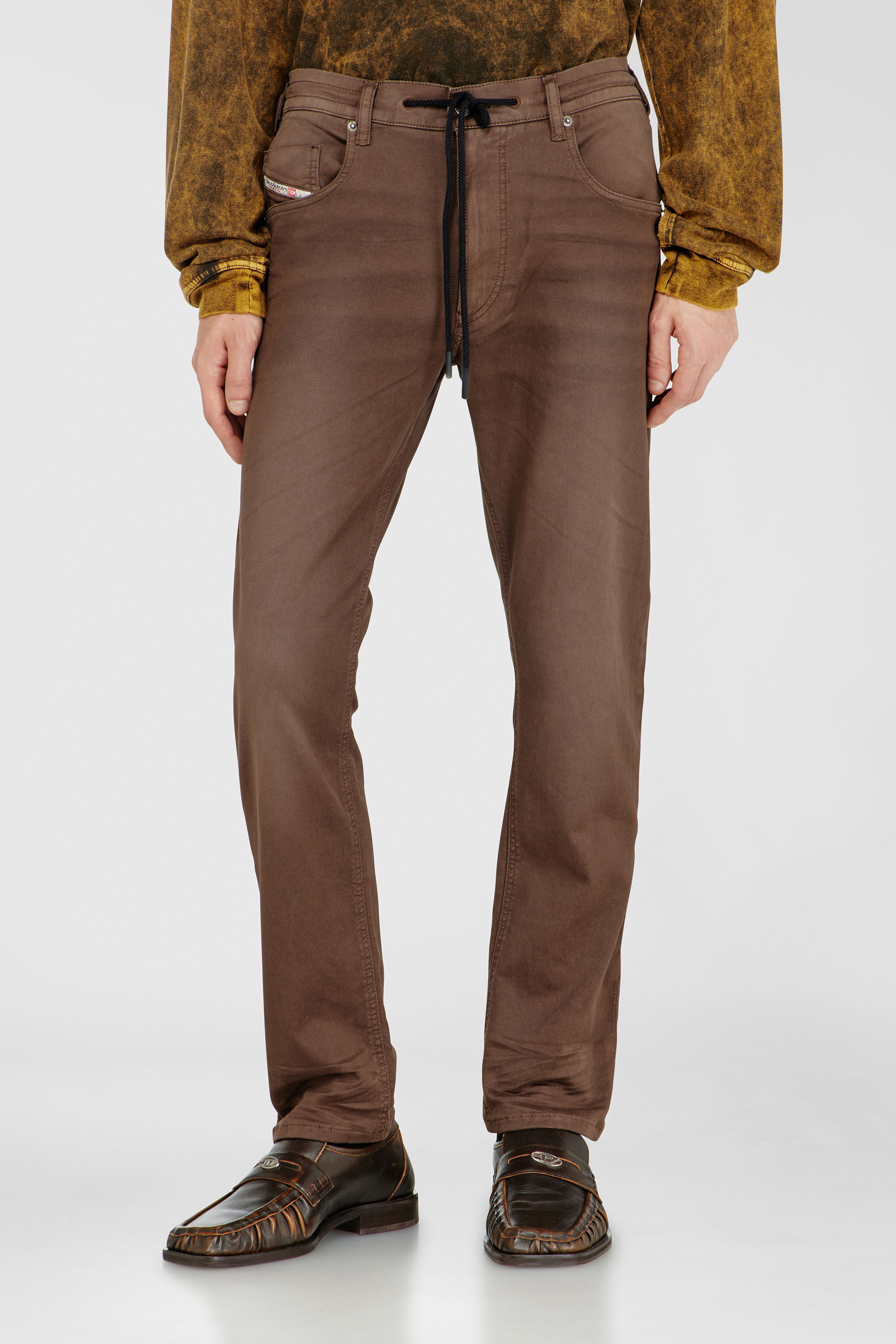 Diesel - Man's Regular 2032 D-Krooley Joggjeans&reg; 0670M, Brown - 2