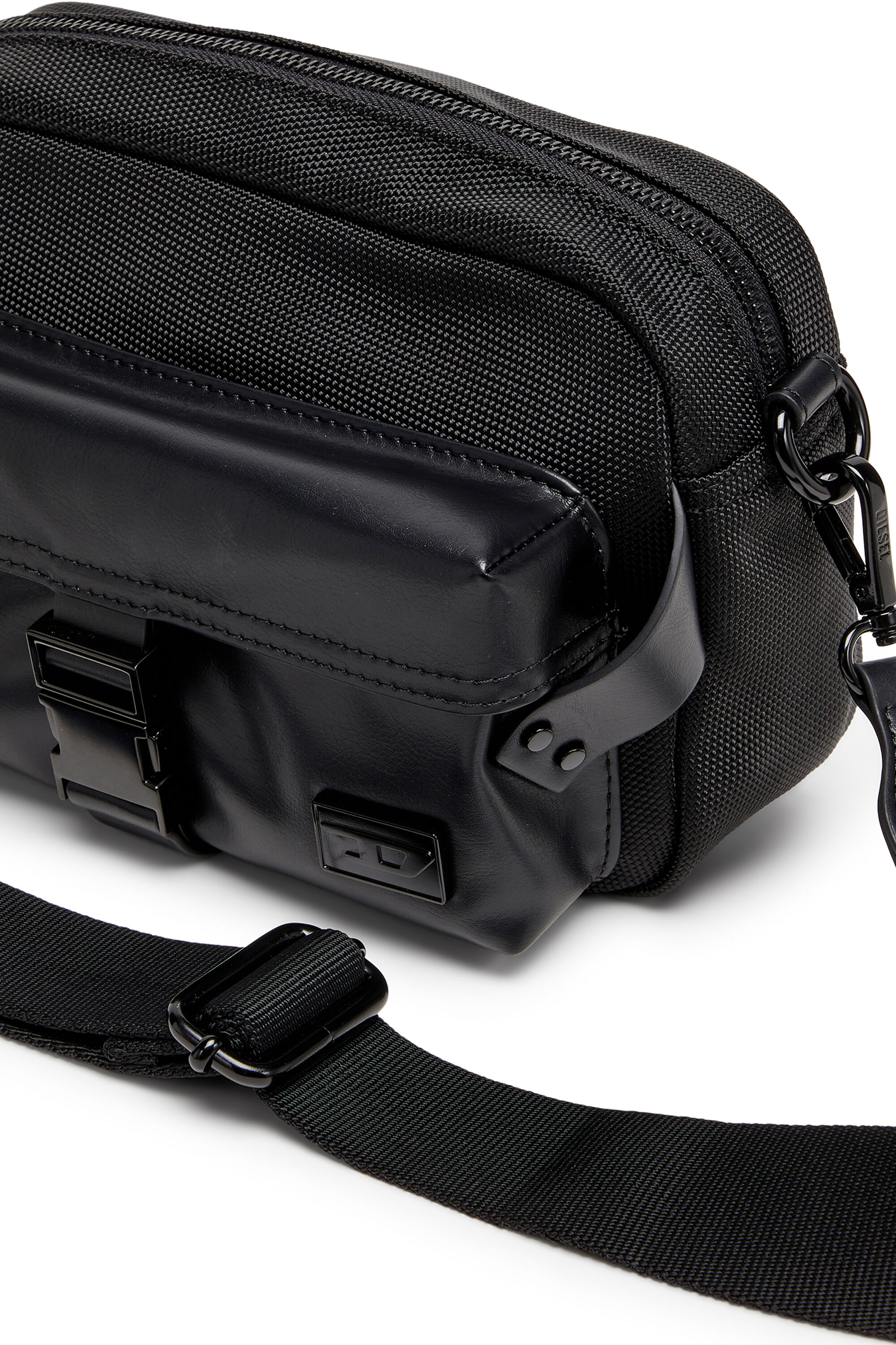 Women's Multi-Pkts - Crossbody bag in nylon with flap pocket