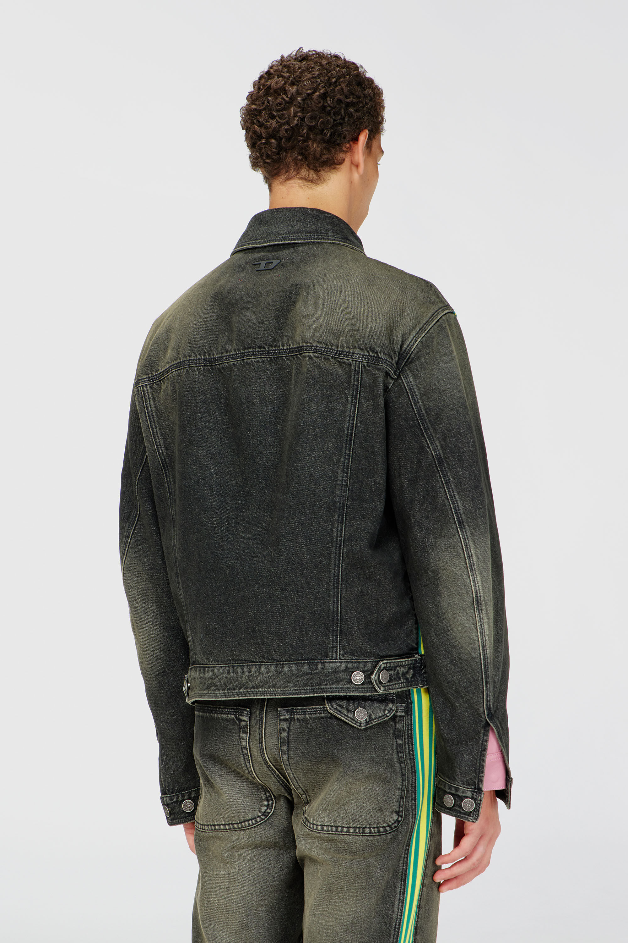 Diesel - D-BAS-FSJ1, Man's Trucker jacket with striped shoulder bands in Dark grey - 4