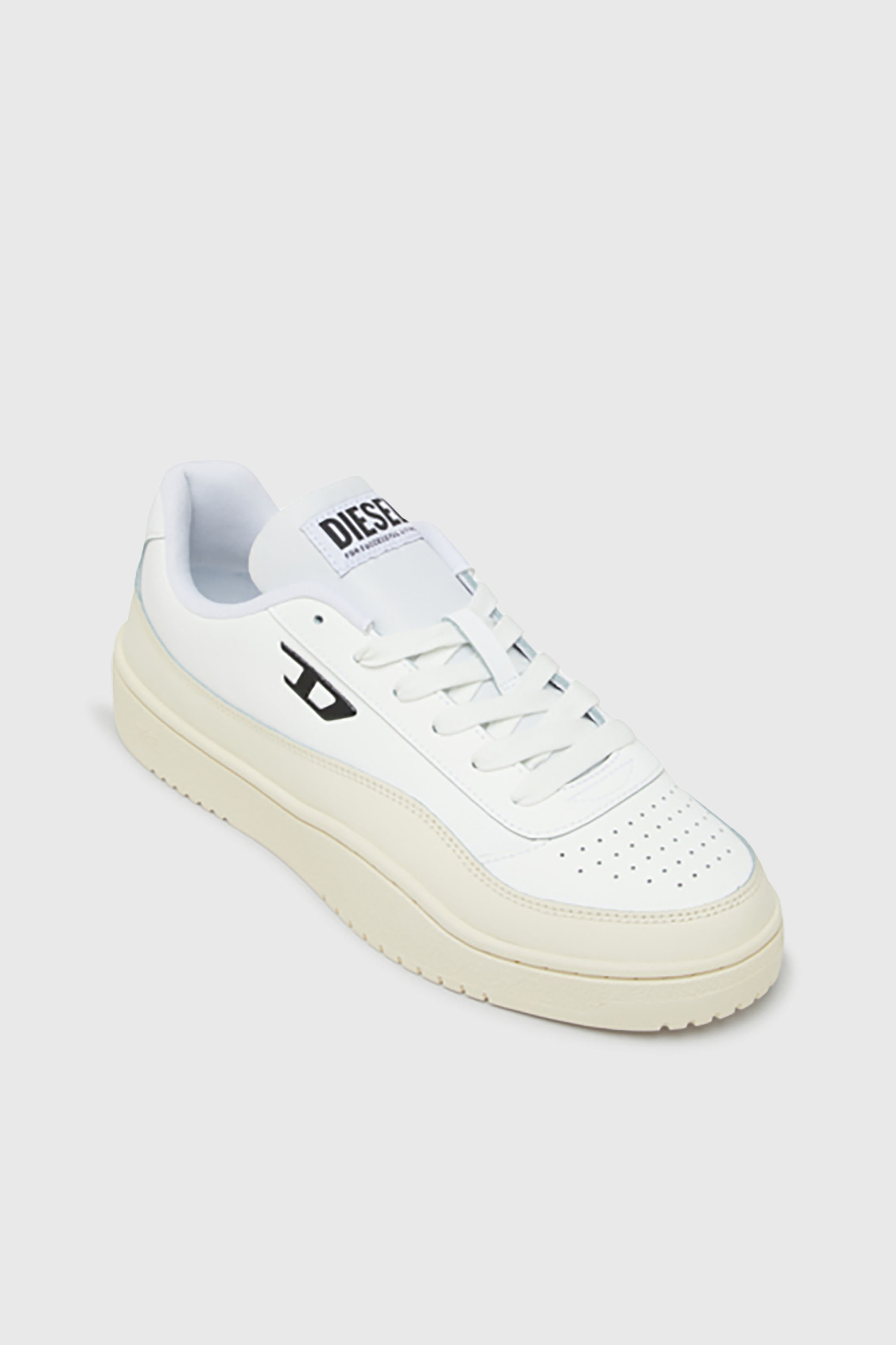Diesel - S-TRACKER-D LOW, Man's S-Tracker-D-Low top sneaker in White/Beige - 6