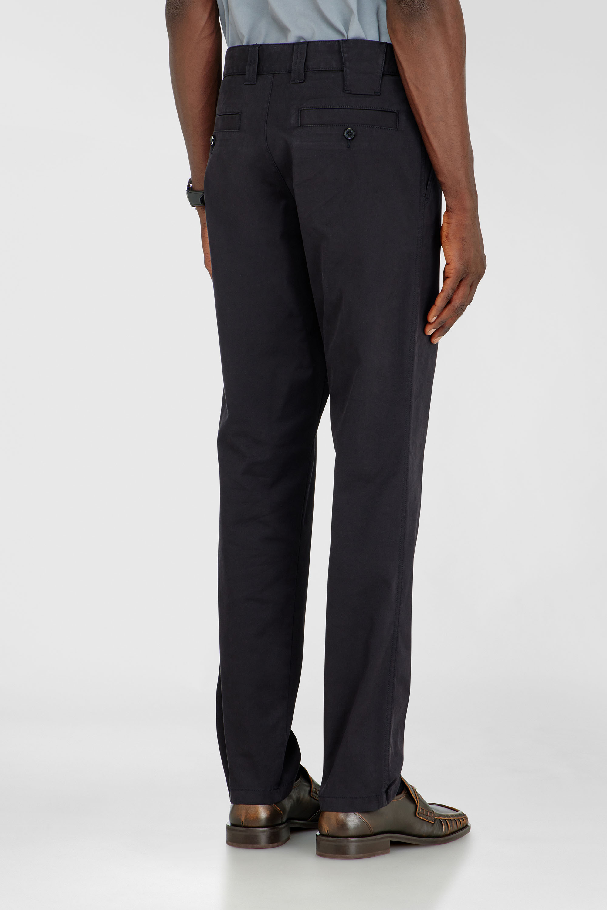 Diesel - P-DEFINE-EPCH, Man's Cotton pants with utility loop in Black - 4