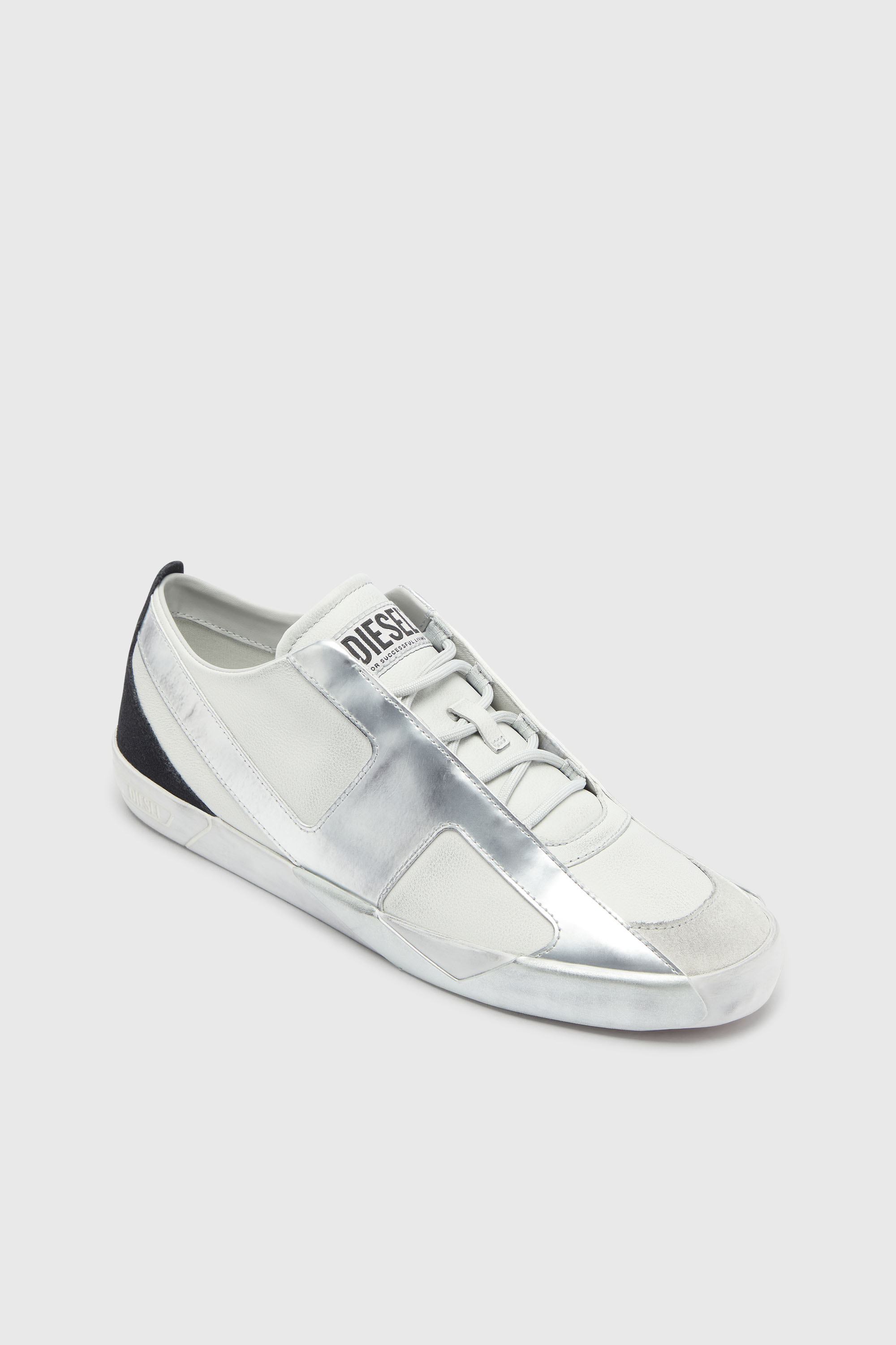 Diesel - S-SLANTE-D LOW, Man's S-Slante-D - Distressed sneakers in leather and suede in White/Silver - 6