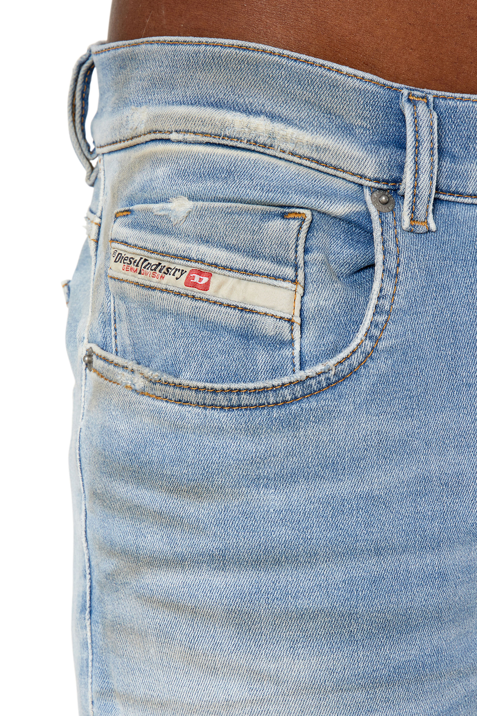 Diesel - D-Strukt JoggJeans® 068CW Slim, Light Blue - Image 3