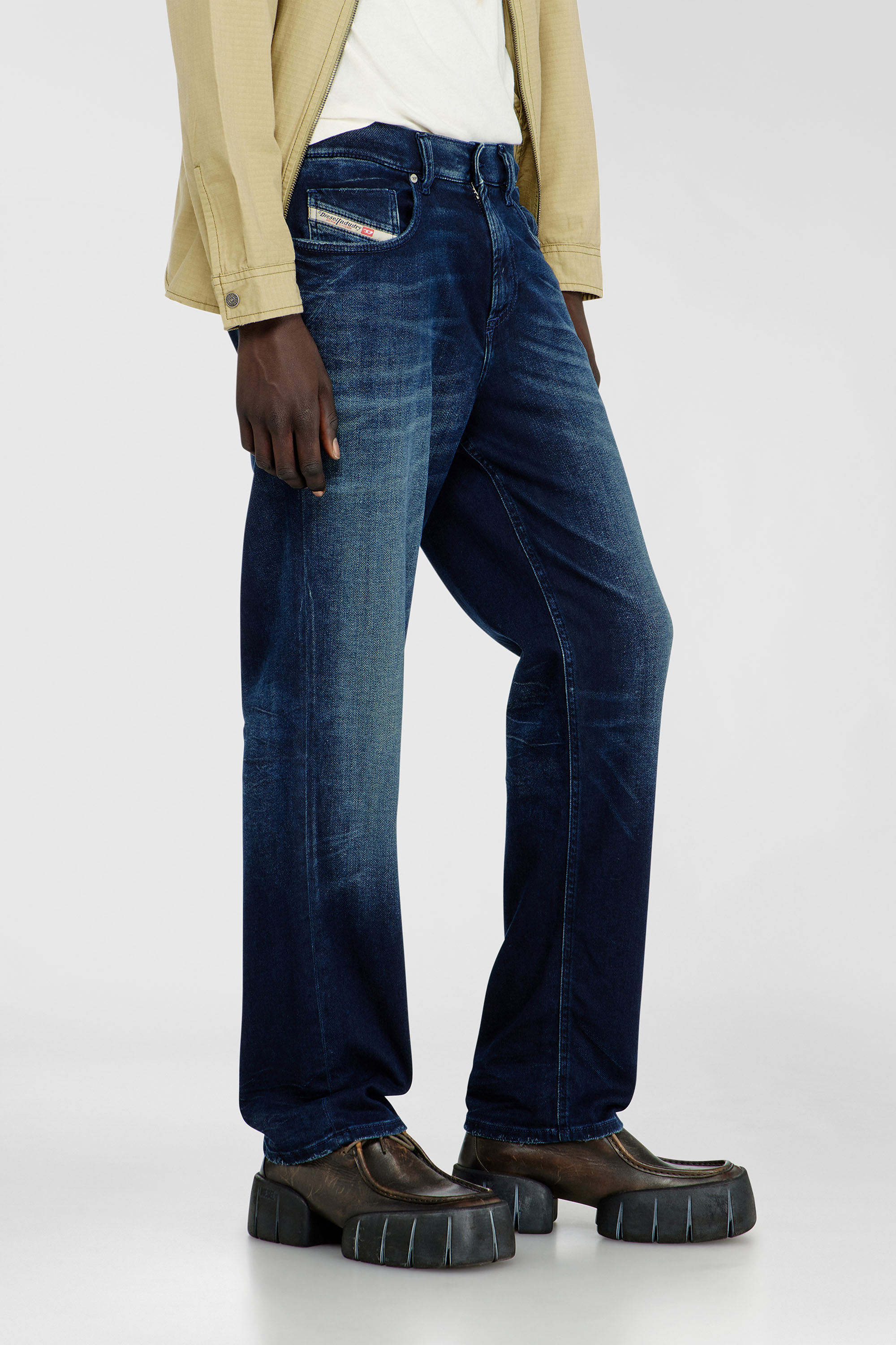 Diesel - Man's Regular 2090 D-Veekley Joggjeans&reg; 09P93, Dark Blue - 5