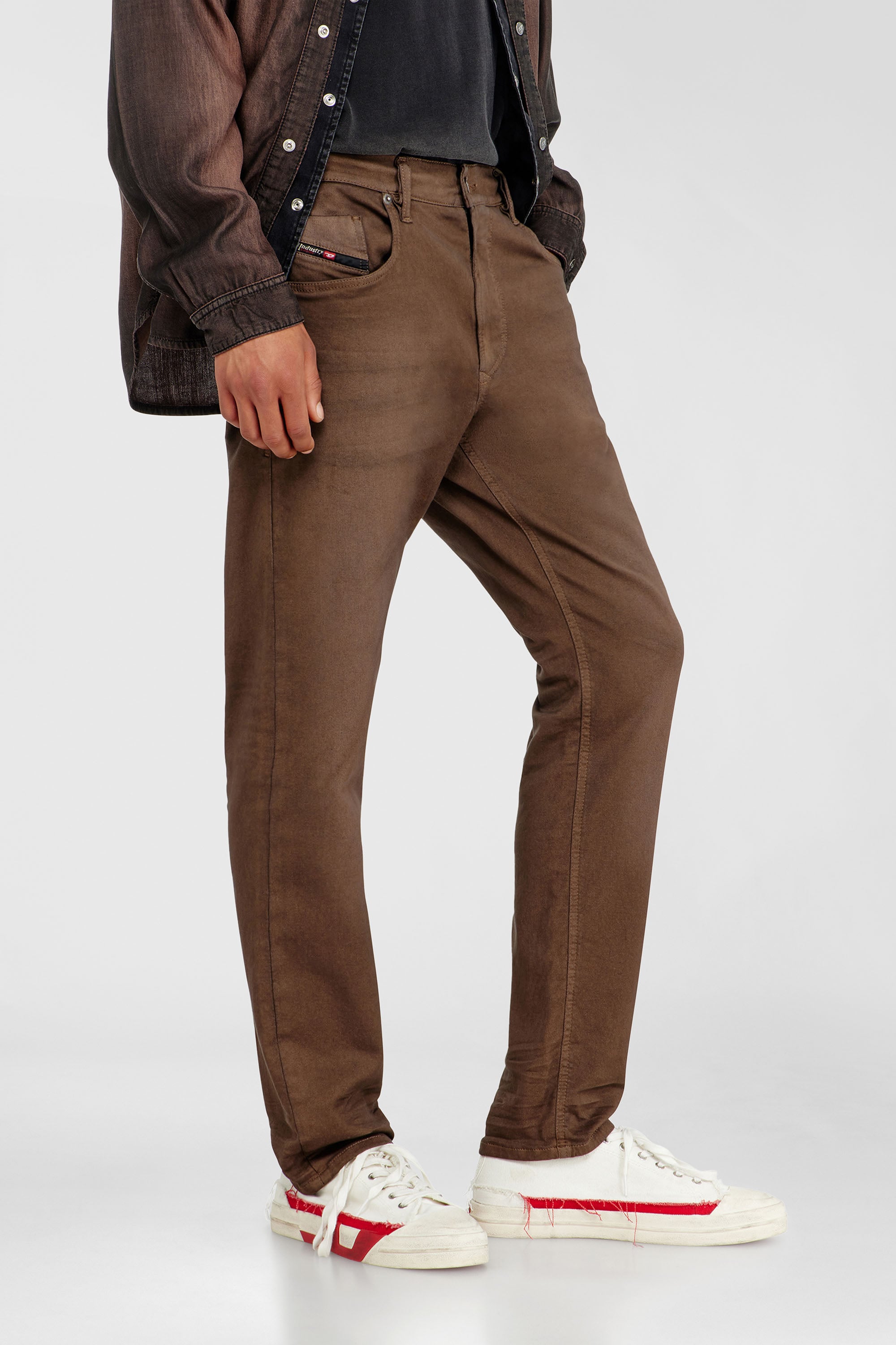 Diesel - Man's Regular 2032 D-Krooley-BW Joggjeans&reg; 0670M, Brown - 5
