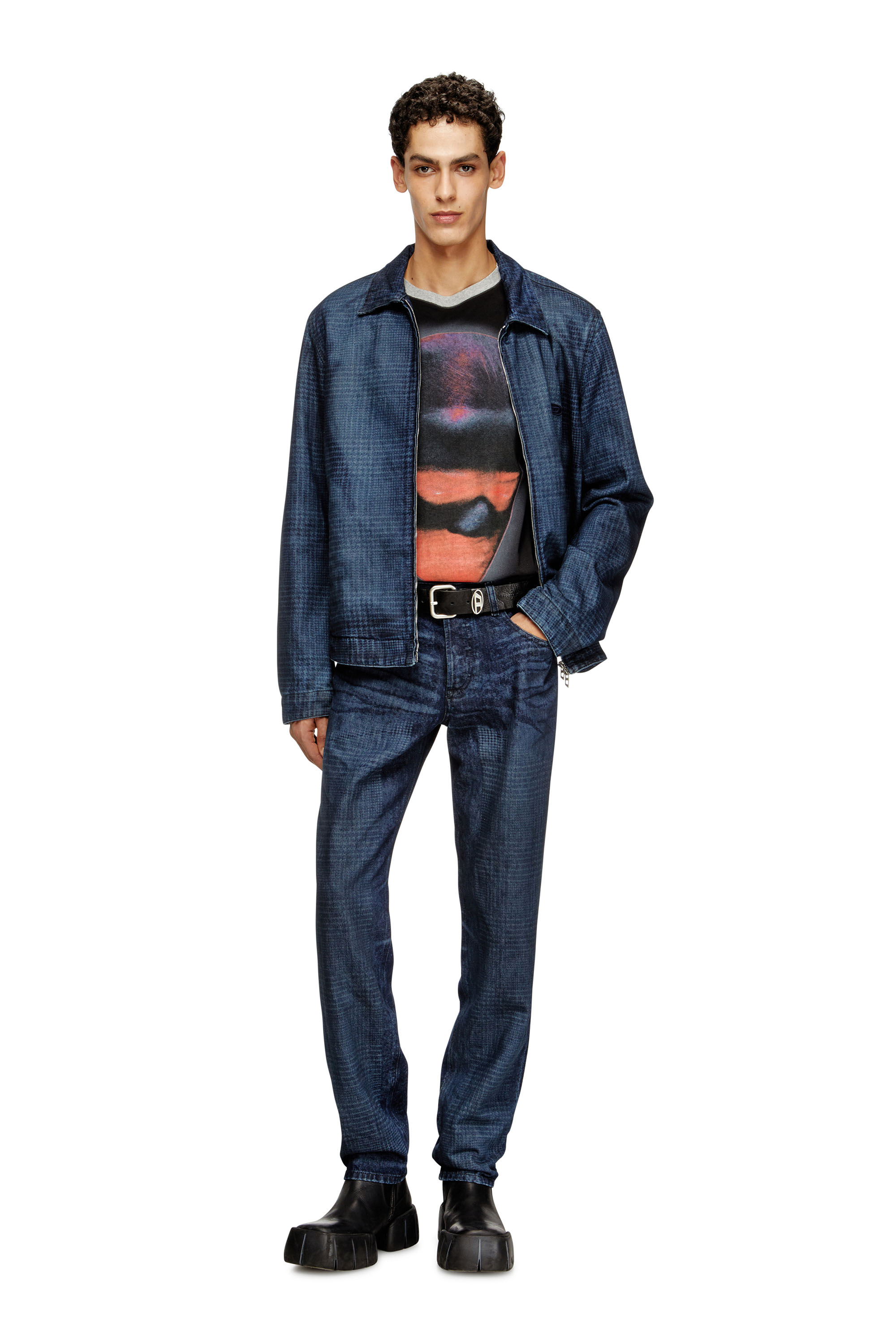 Regular Jeans 2023 D-Finitive 007CV