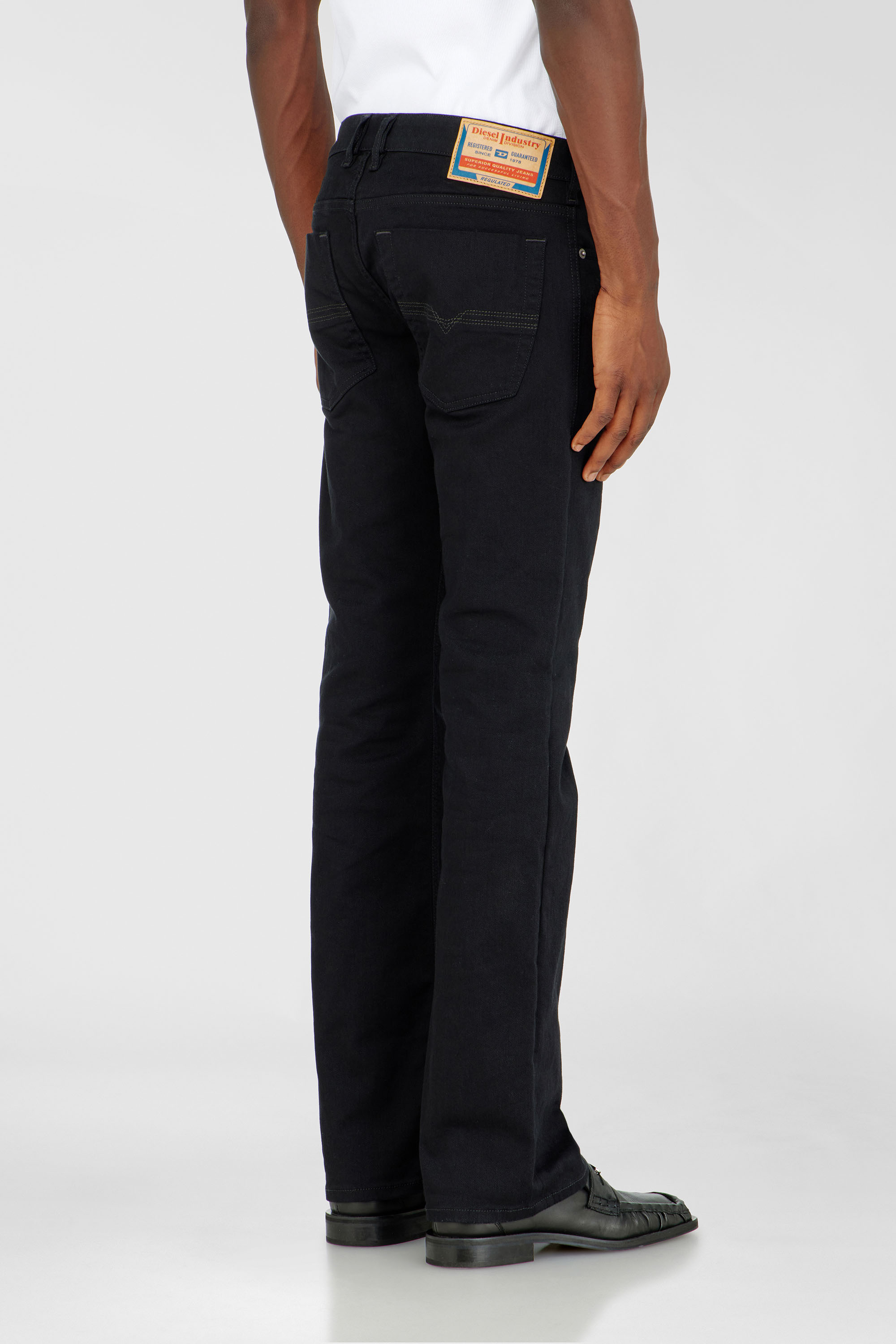 Diesel - Man's Bootcut Jeans 2007 Zatiny 0688H, Black/Dark grey - 5