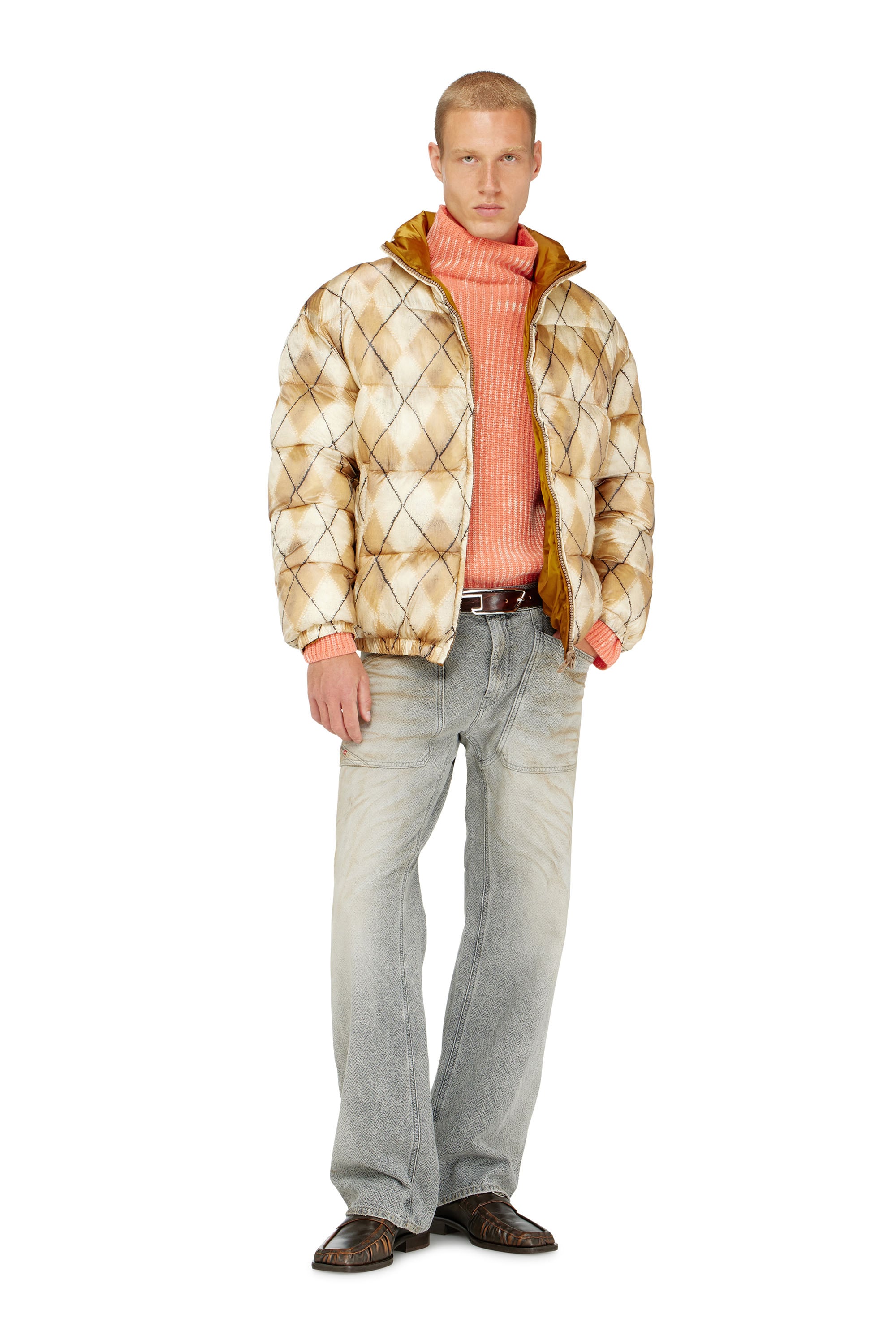 Diesel - W-BOURB-DLCK, Man's Reversible puffer jacket with argyle print in Beige - 2