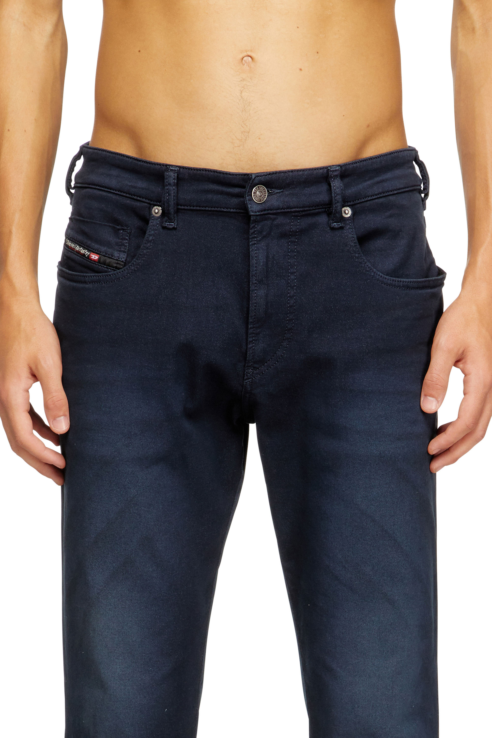 Diesel - Man's Slim 2062 D-Strukt Joggjeans® 0670M, Dark Blue - 3