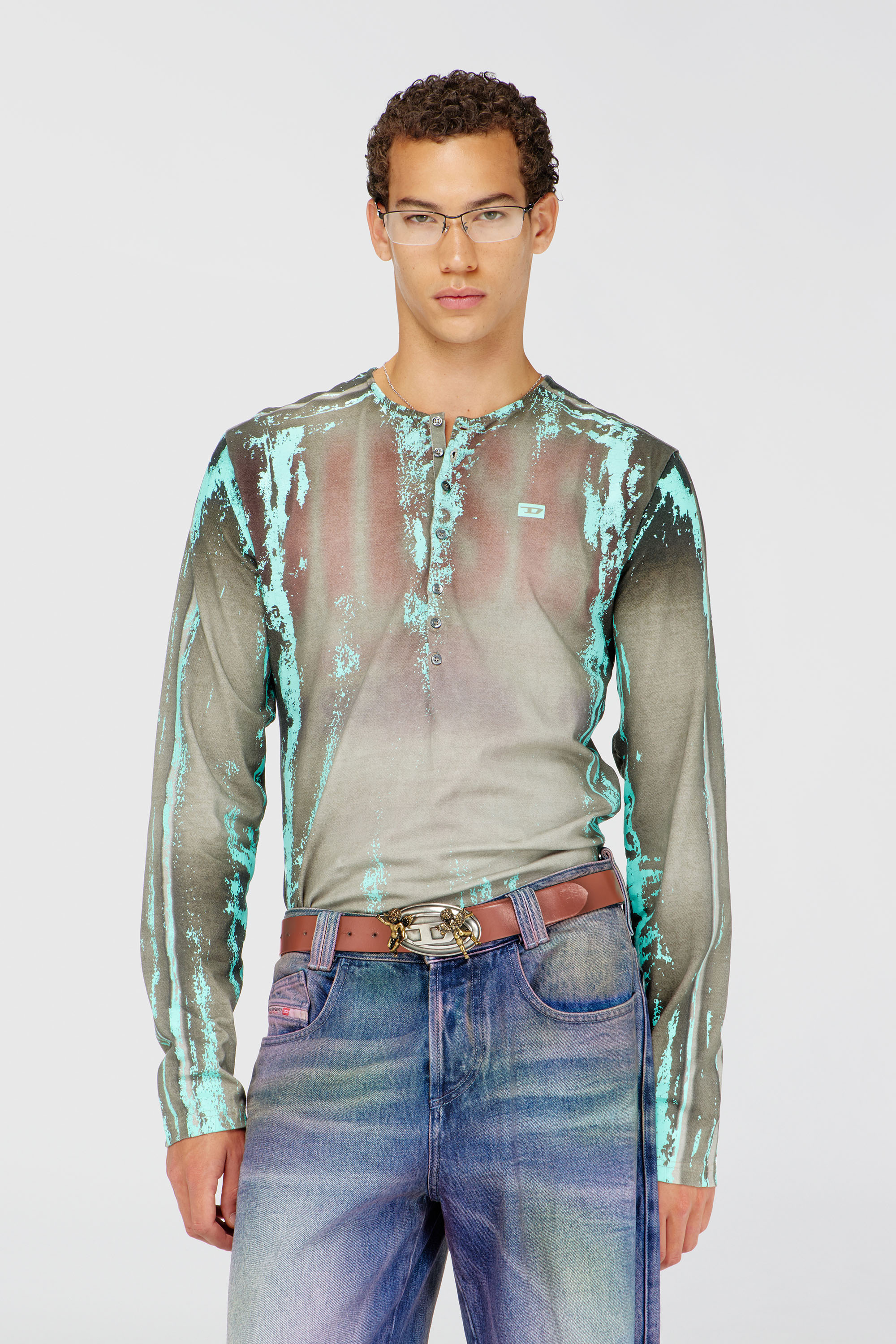 Diesel - T-FYNO-ML, Man's Grandad T-shirt in cracked leather-effect jersey in Grey/Blue - 3