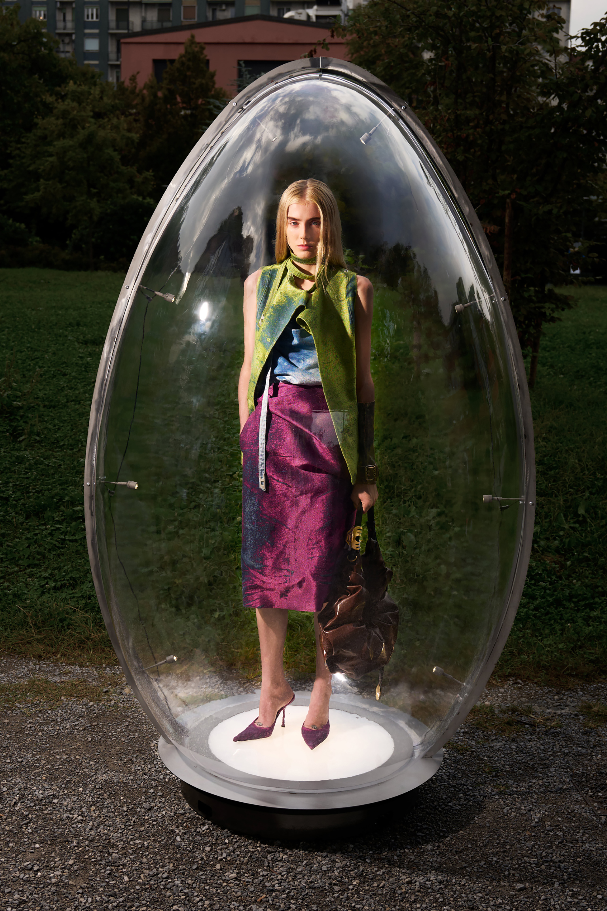 Diesel - DE-SANDIE-FSI, Woman's Sleeveless top in coloured satin denim in Blue - 6