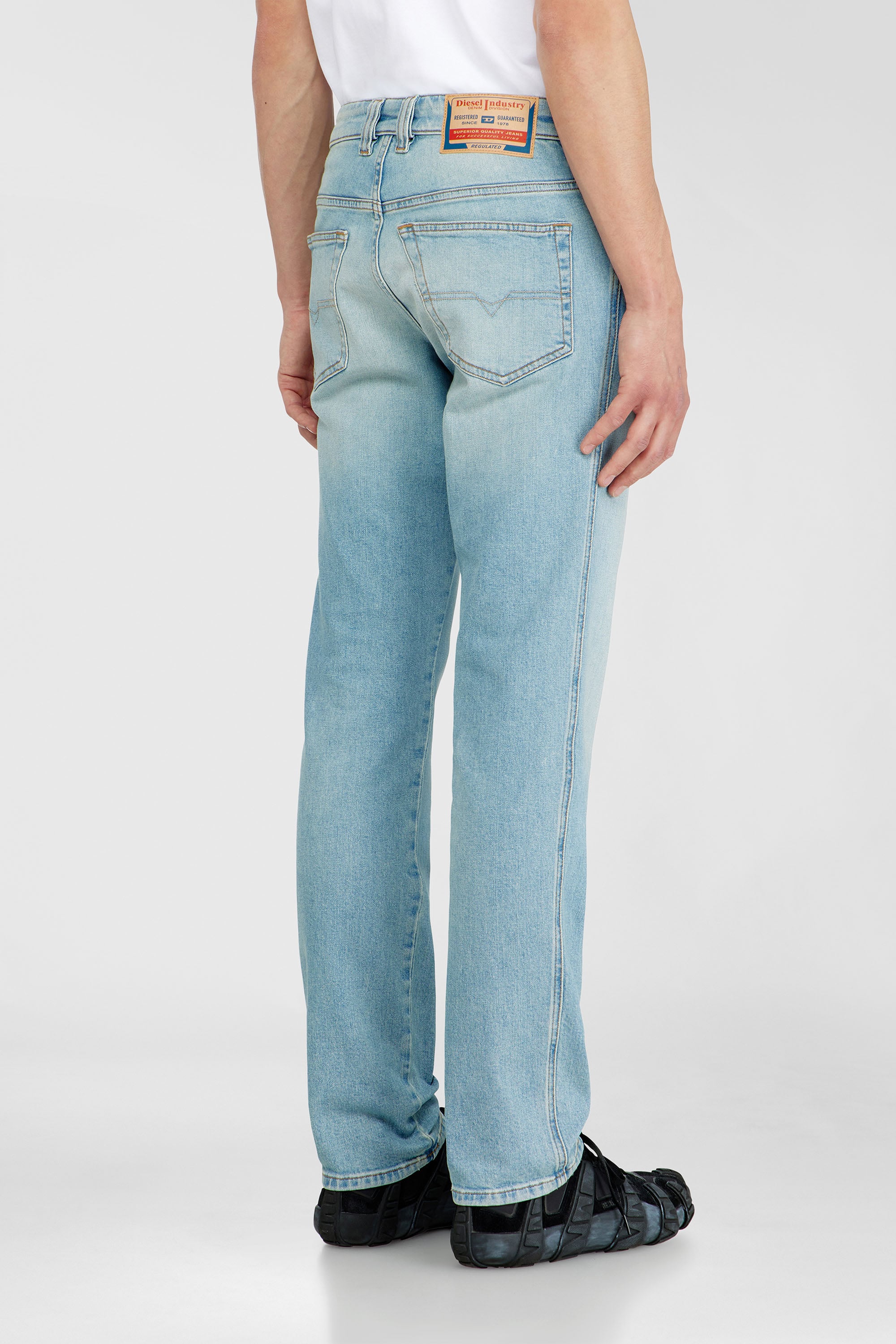 Diesel - Man's Slim Jeans 1993 D-Vyl 0HDBI, Light Blue - 5
