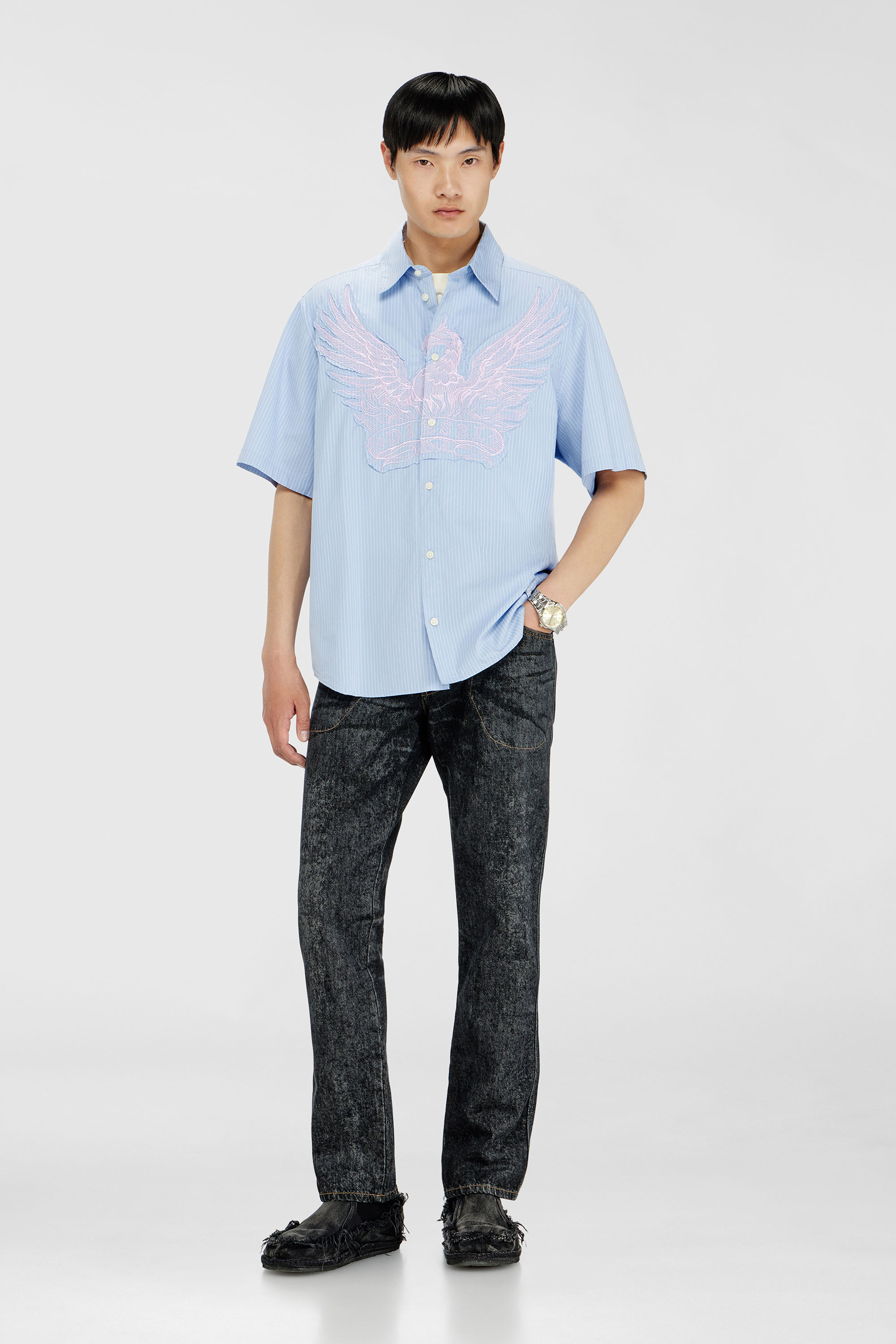 Striped poplin shirt with embroidered patch