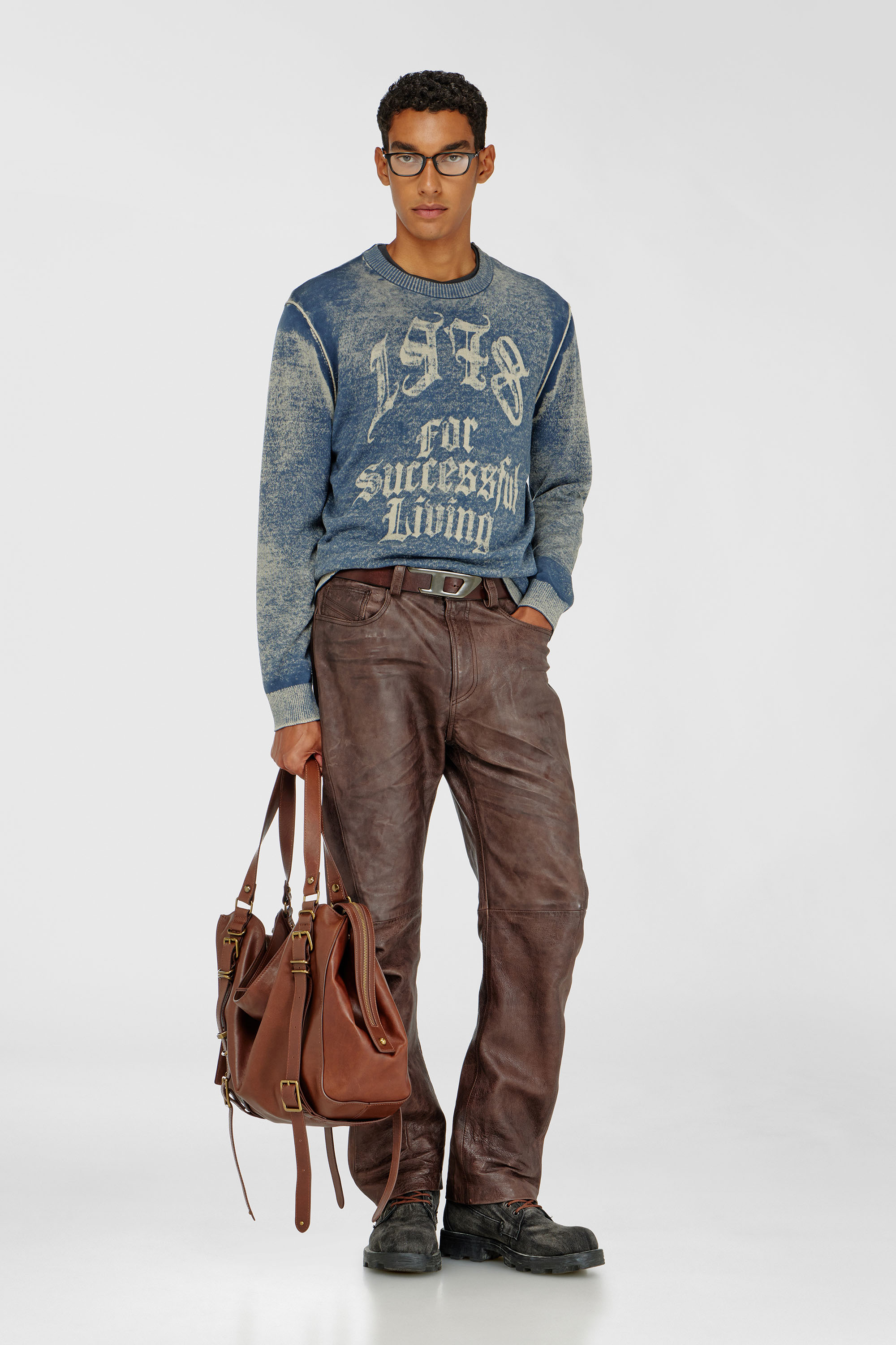 Diesel - D-ONE TOPHANDLE L, Unisex's D-One-Large top-handle bag in treated leather in Brown - 2
